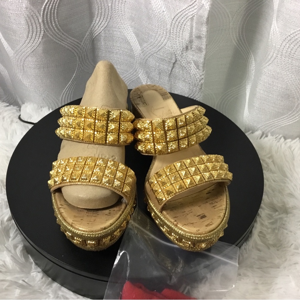 Christian Louboutin Gold Studded Slide Mules - Picture 3 of 14